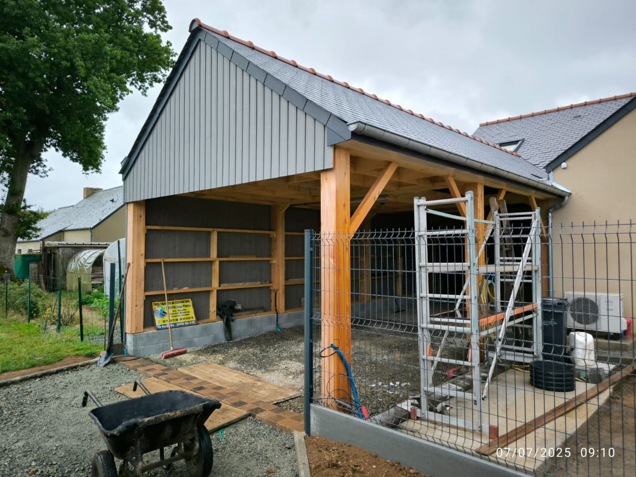 carport douglas silverwood romagné 1