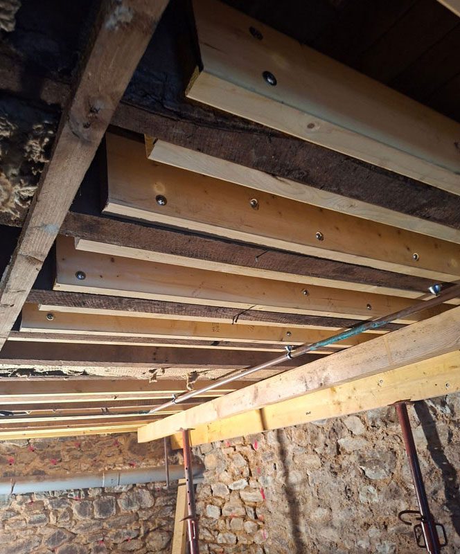 moisage des solives existantes pour renfort du plancher bois